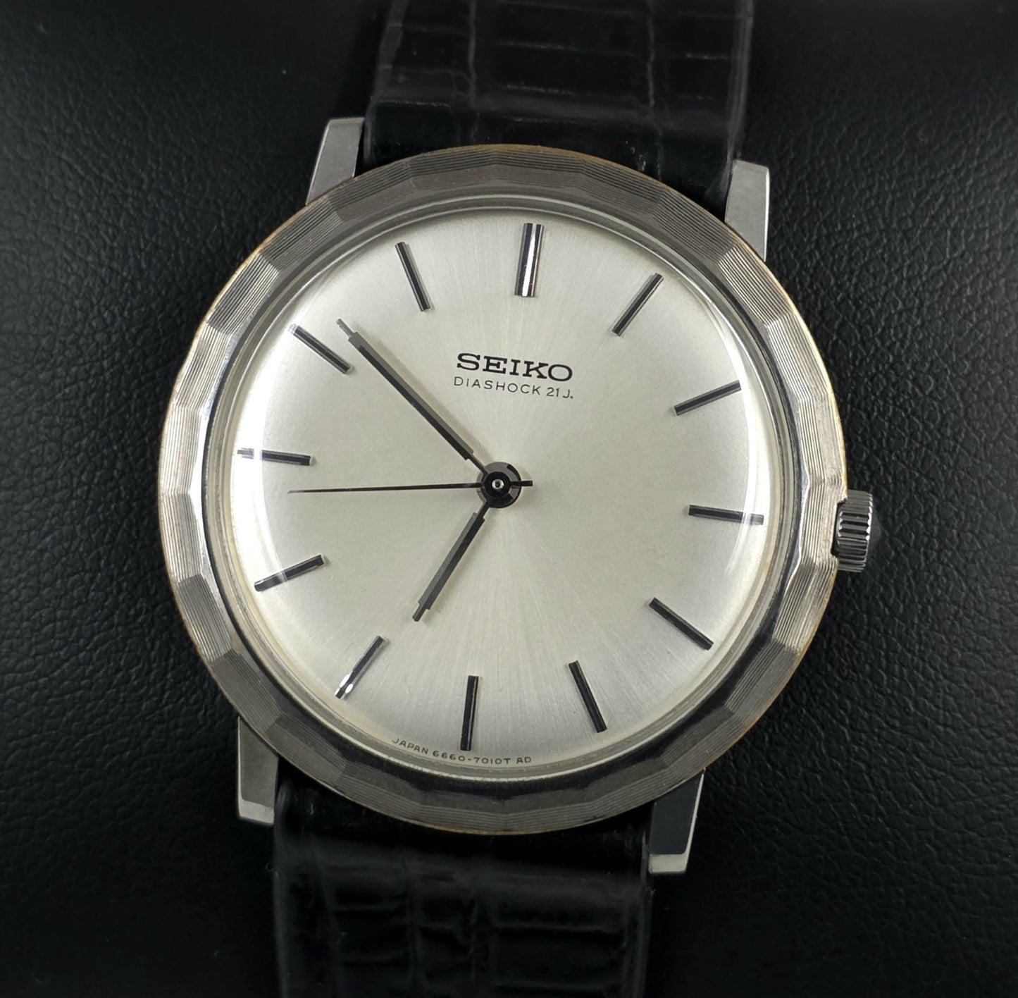 Seiko 6660-7020 - Ultra-Thin