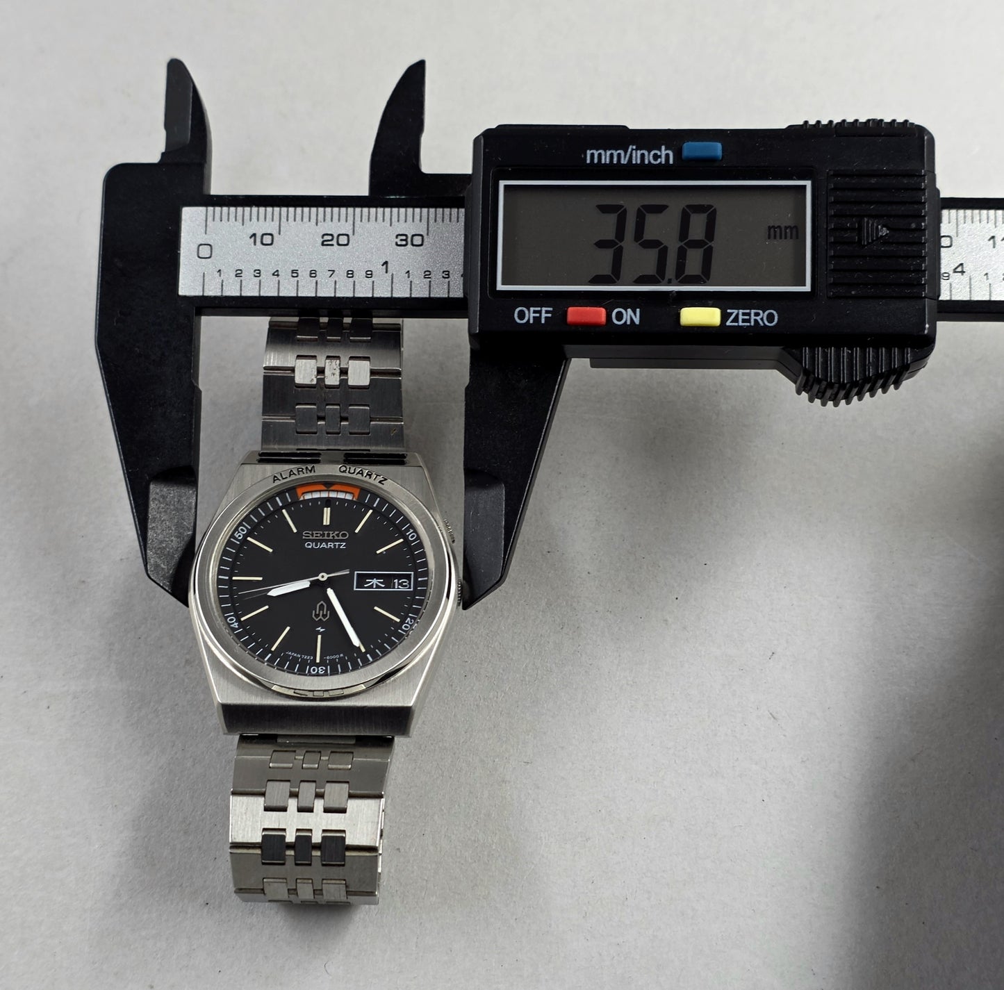 Seiko 7223-6000 Alarm Quartz