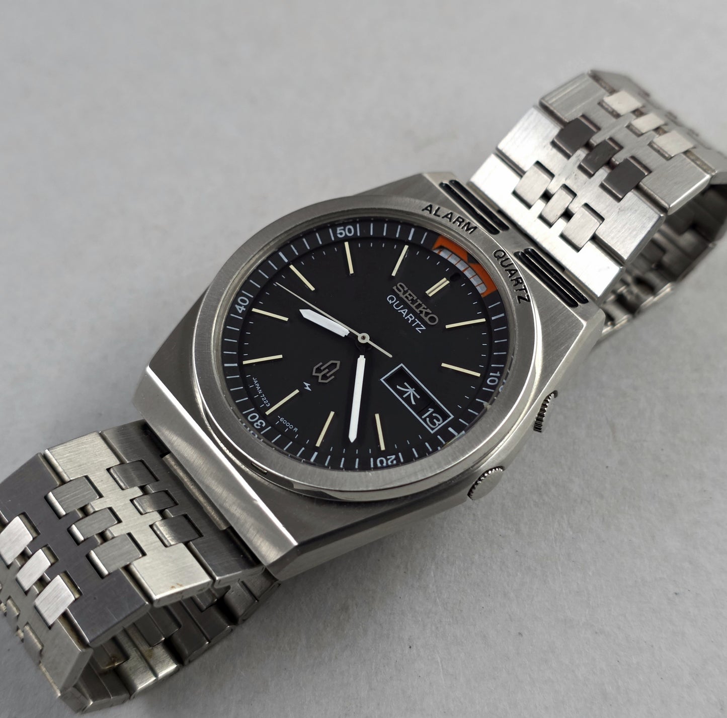 Seiko 7223-6000 Alarm Quartz