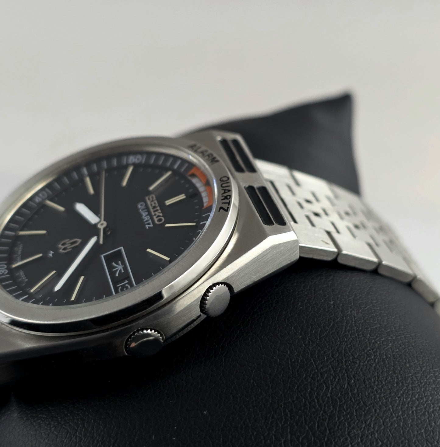 Seiko 7223-6000 Alarm Quartz