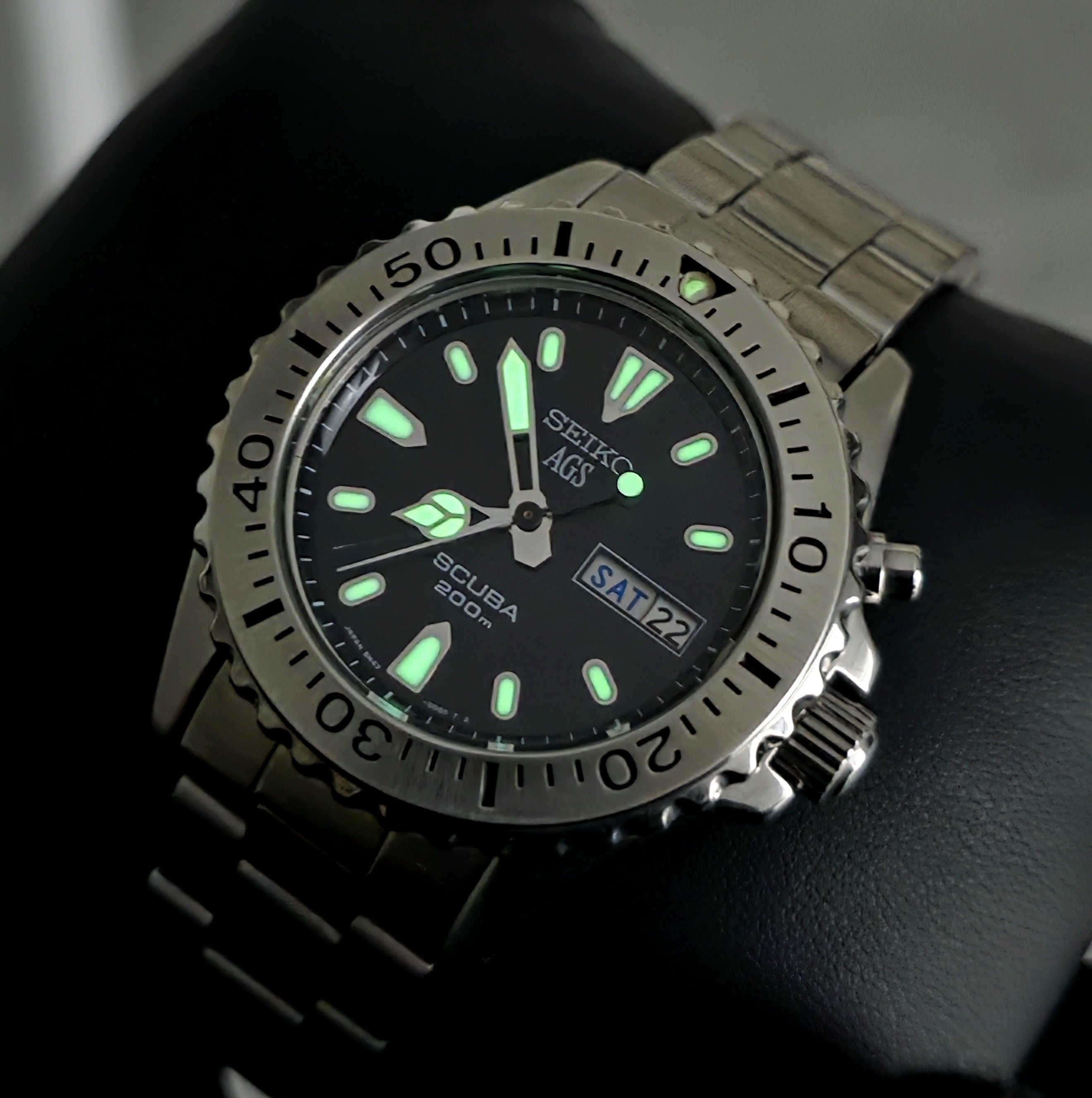 SEIKO AGS ダイバースキューバ 200m防水 5M43-0C50 Seiko AGS Scuba Diver - Ref. 5M43-0C50 – Turgay's Watches