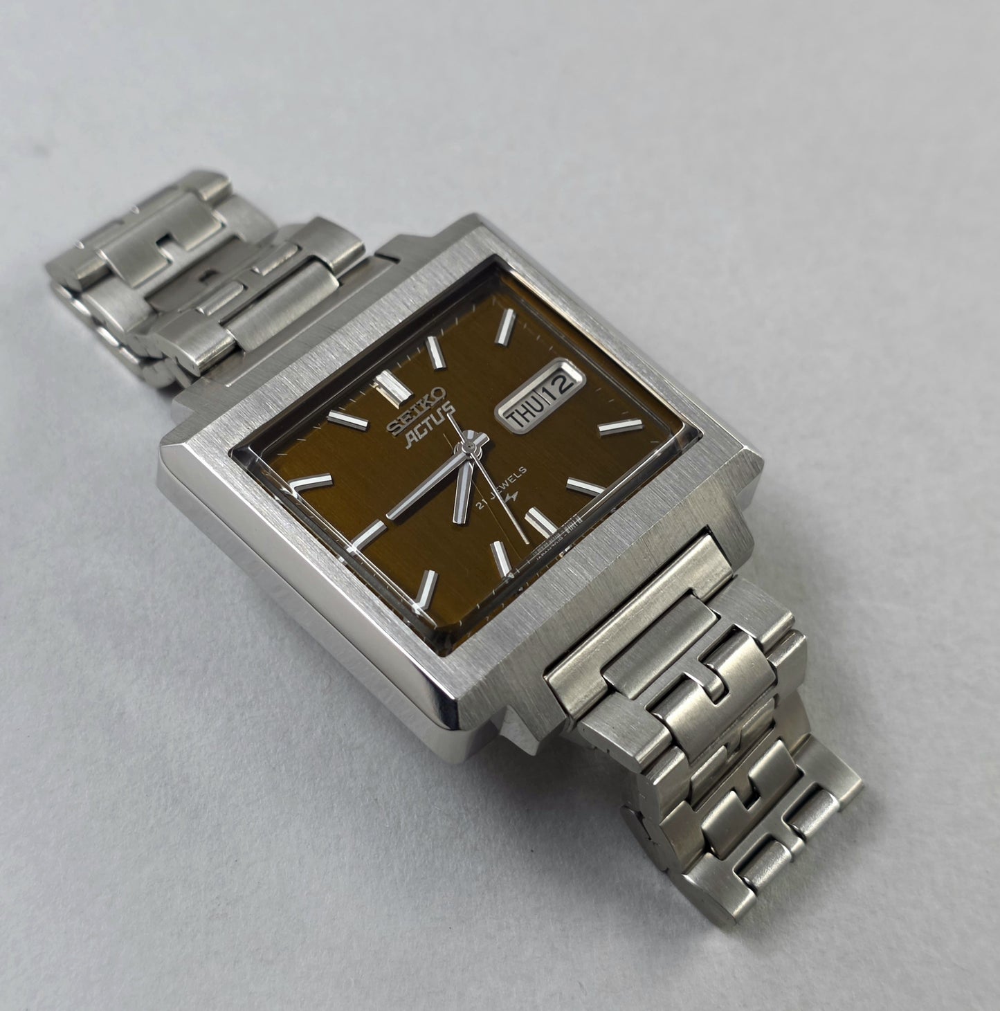 Seiko Actus 7019-5070