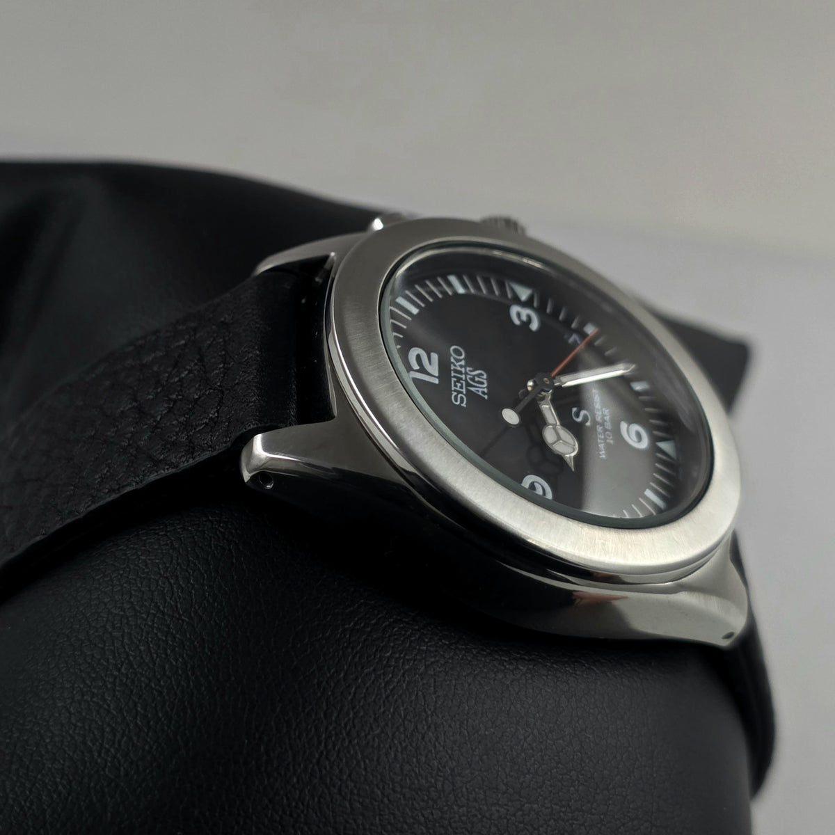 Seiko AGS SUS 5M22-6C30 - Black Dial