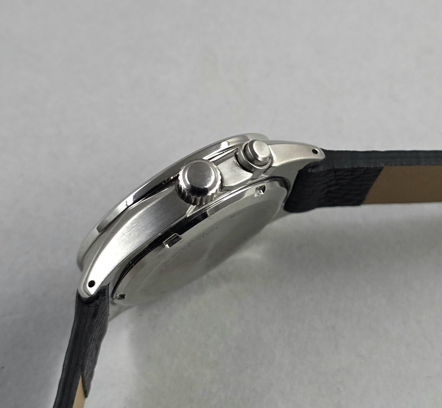 Seiko AGS SUS 5M22-6C30 A Red-Dialled Rare