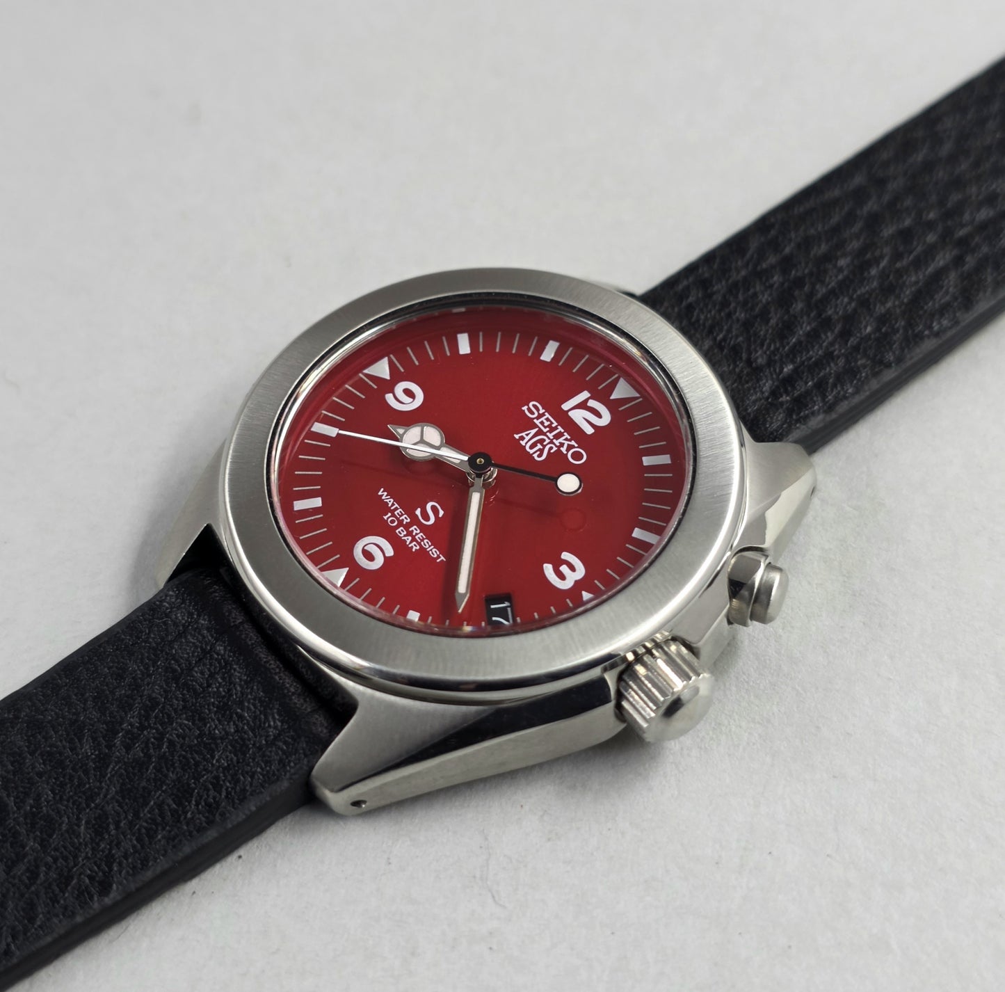 Seiko AGS SUS 5M22-6C30 A Red-Dialled Rare
