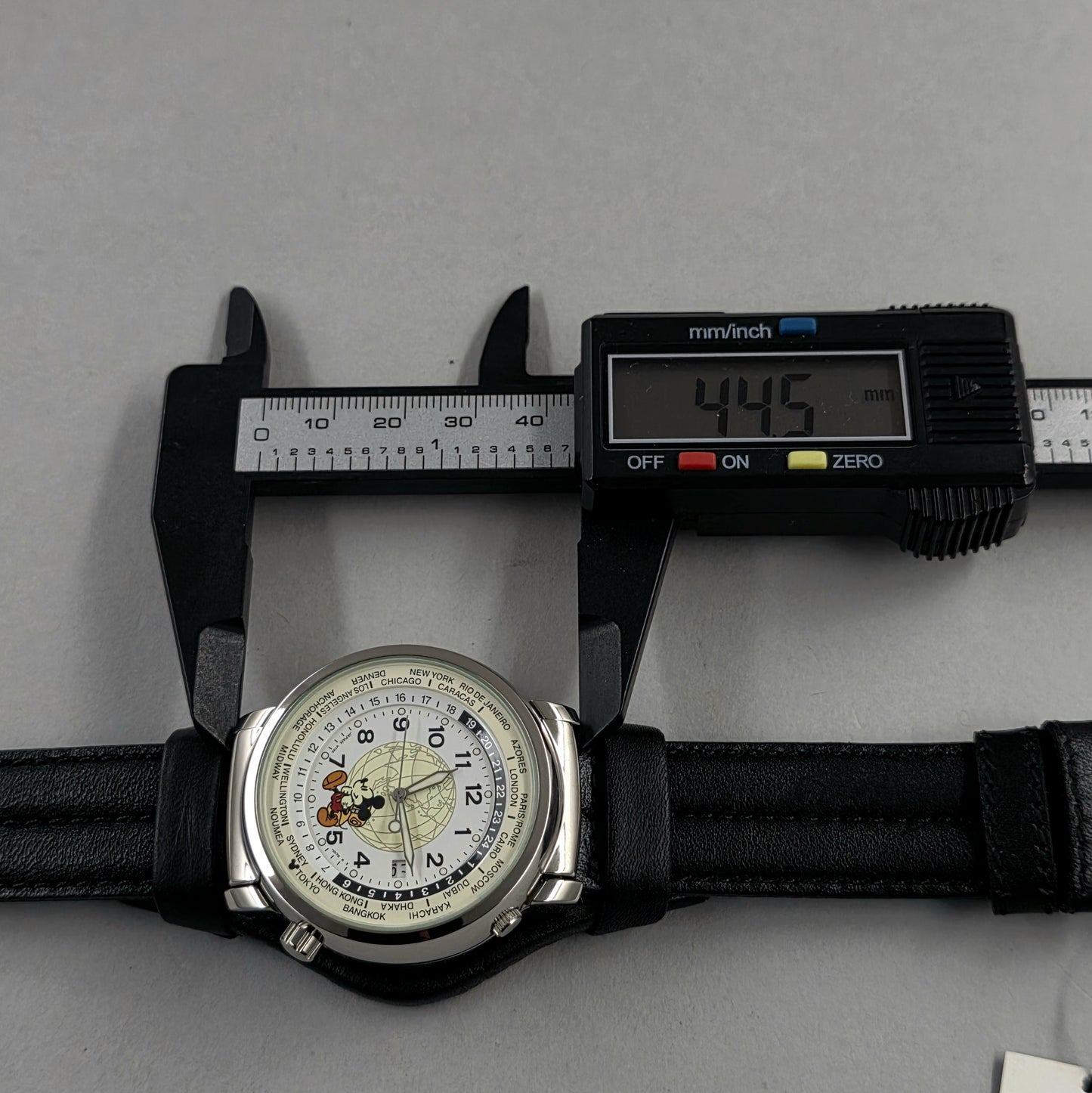 Seiko Alba ACBX001 Mickey Navigator V732-0J30