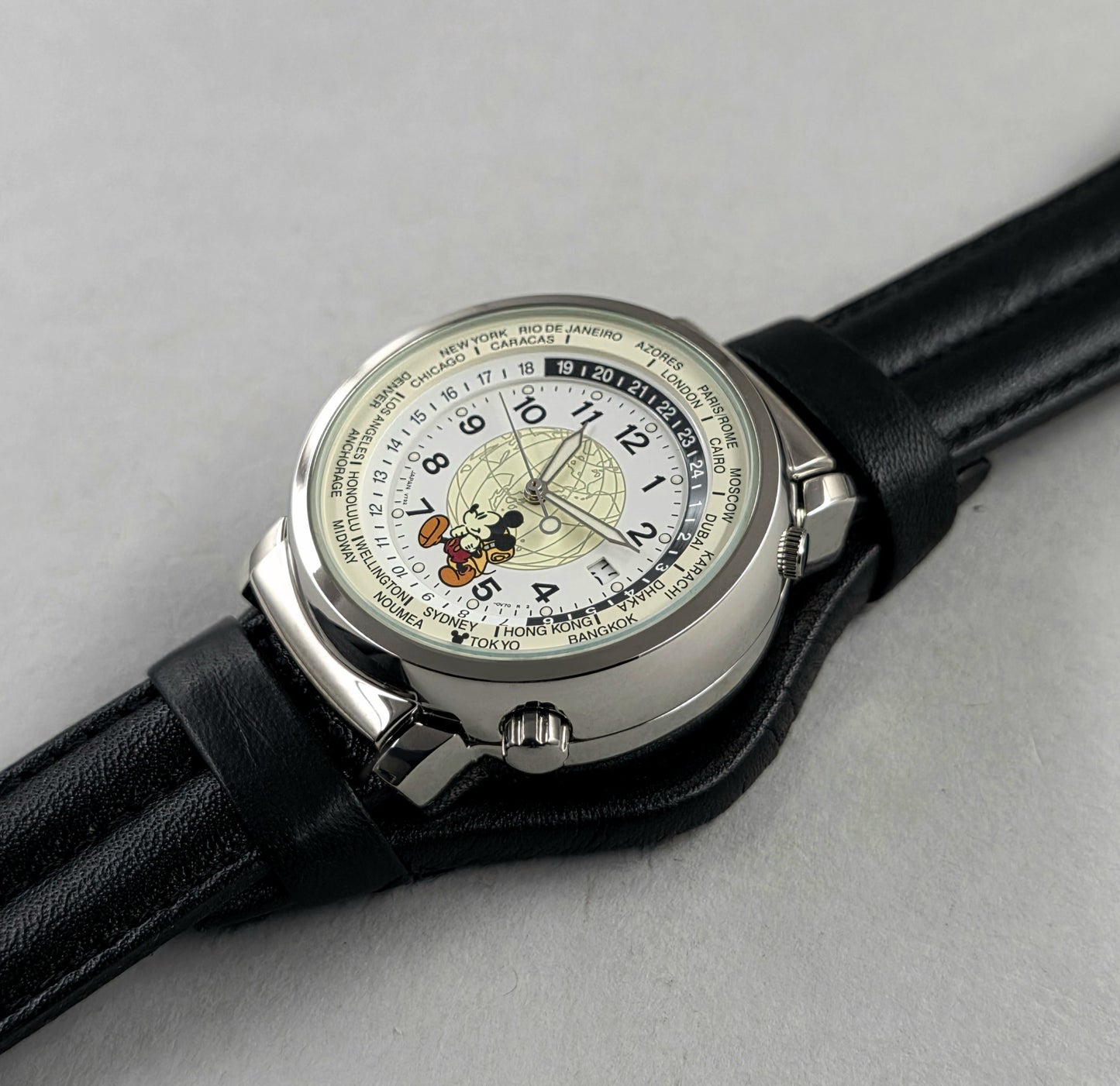 Seiko Alba ACBX001 Mickey Navigator V732-0J30
