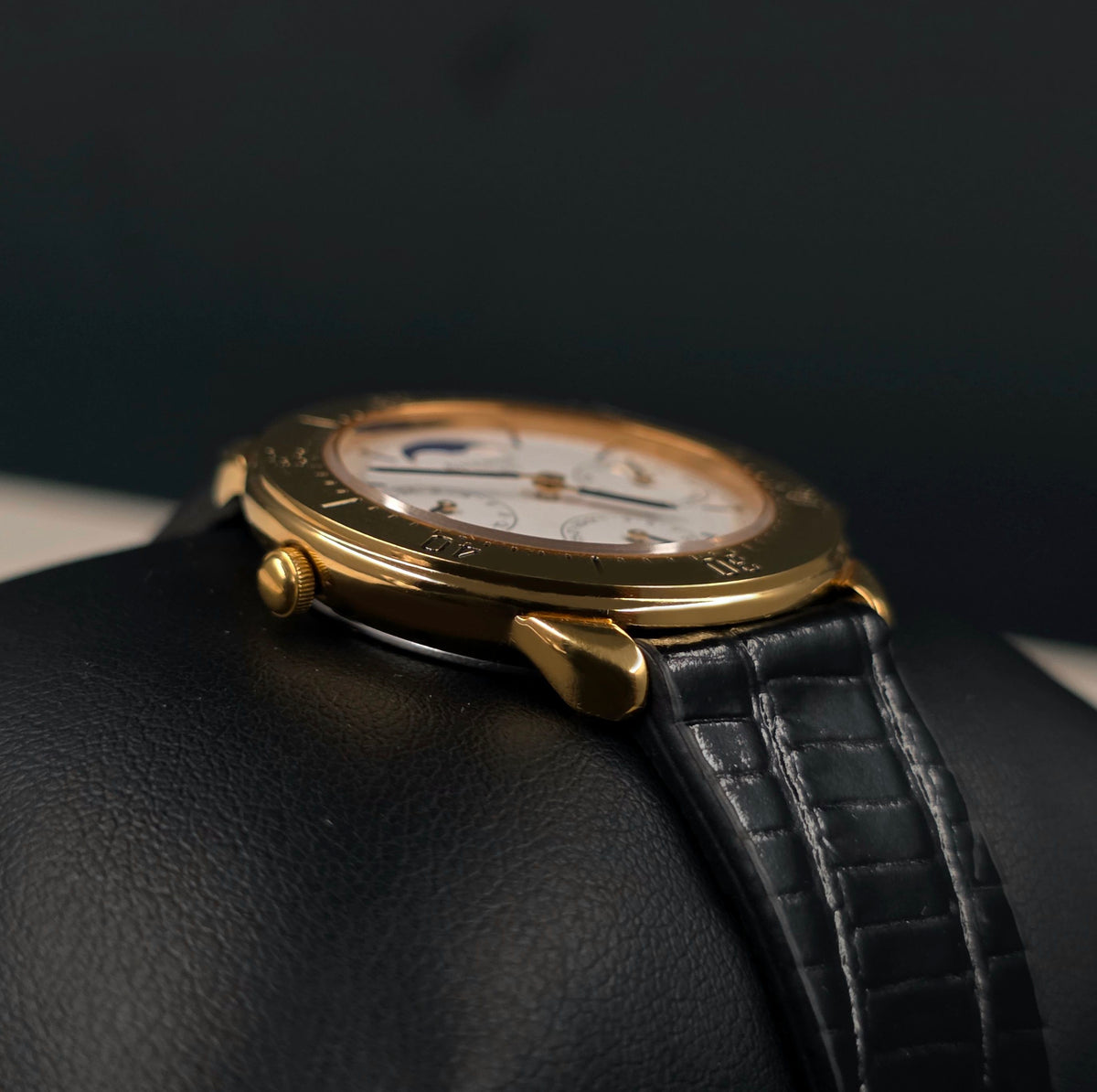 Seiko Avenue Moon Phase Ref. 7F38-6250