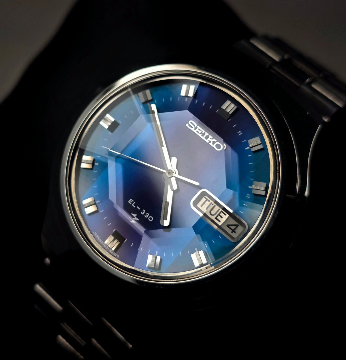 Seiko EL-330 Battery-Powered Watch Ref. 3303-8120E