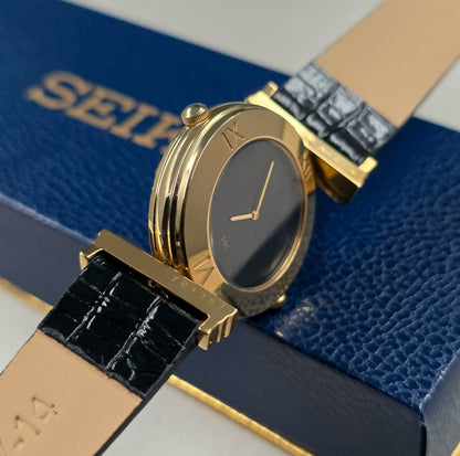 Seiko × Hanae Mori Reversible Ref. 2N20-0070
