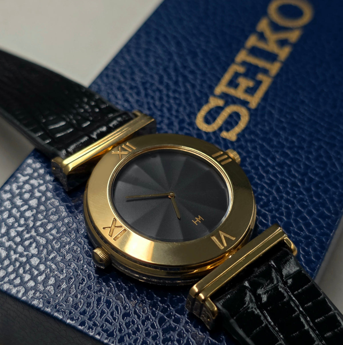 Seiko × Hanae Mori Reversible Ref. 2N20-0070