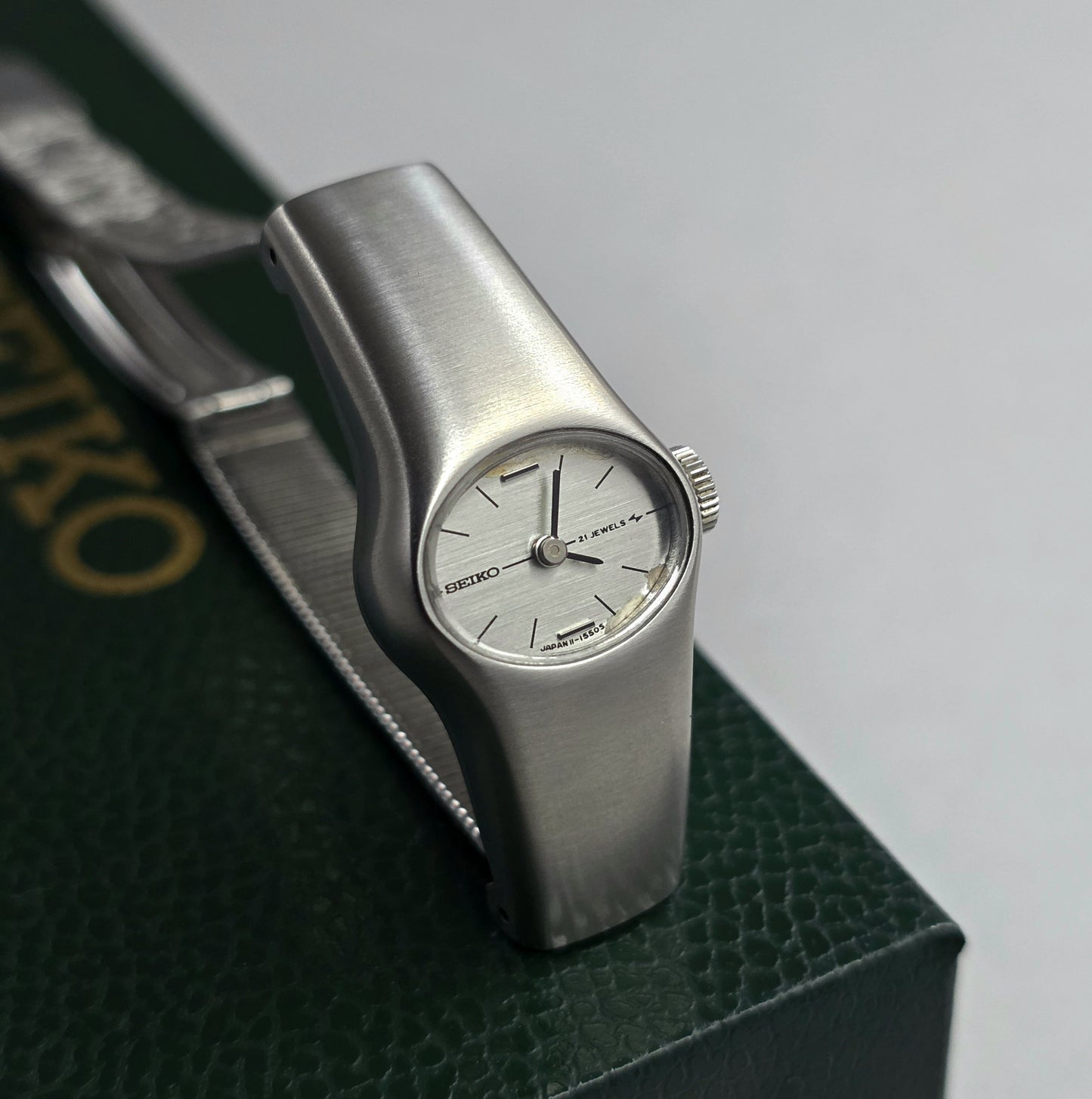 Seiko Lady Vintage 11-7560