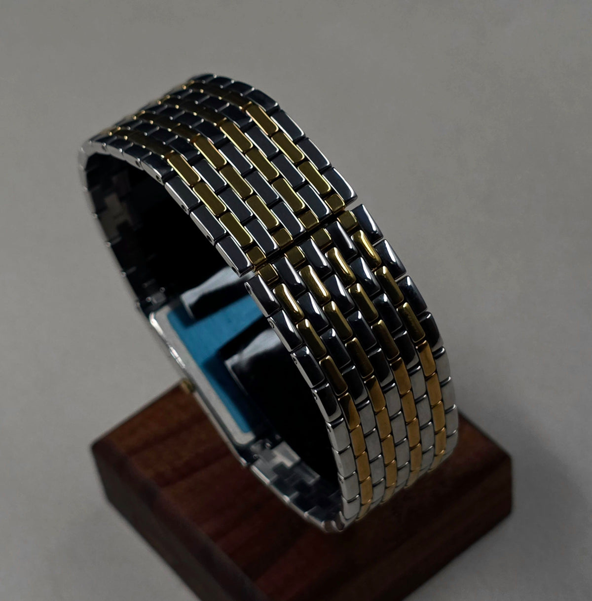 Seiko Lassale Ultra-Thin Quartz Ref. 2F50-5919