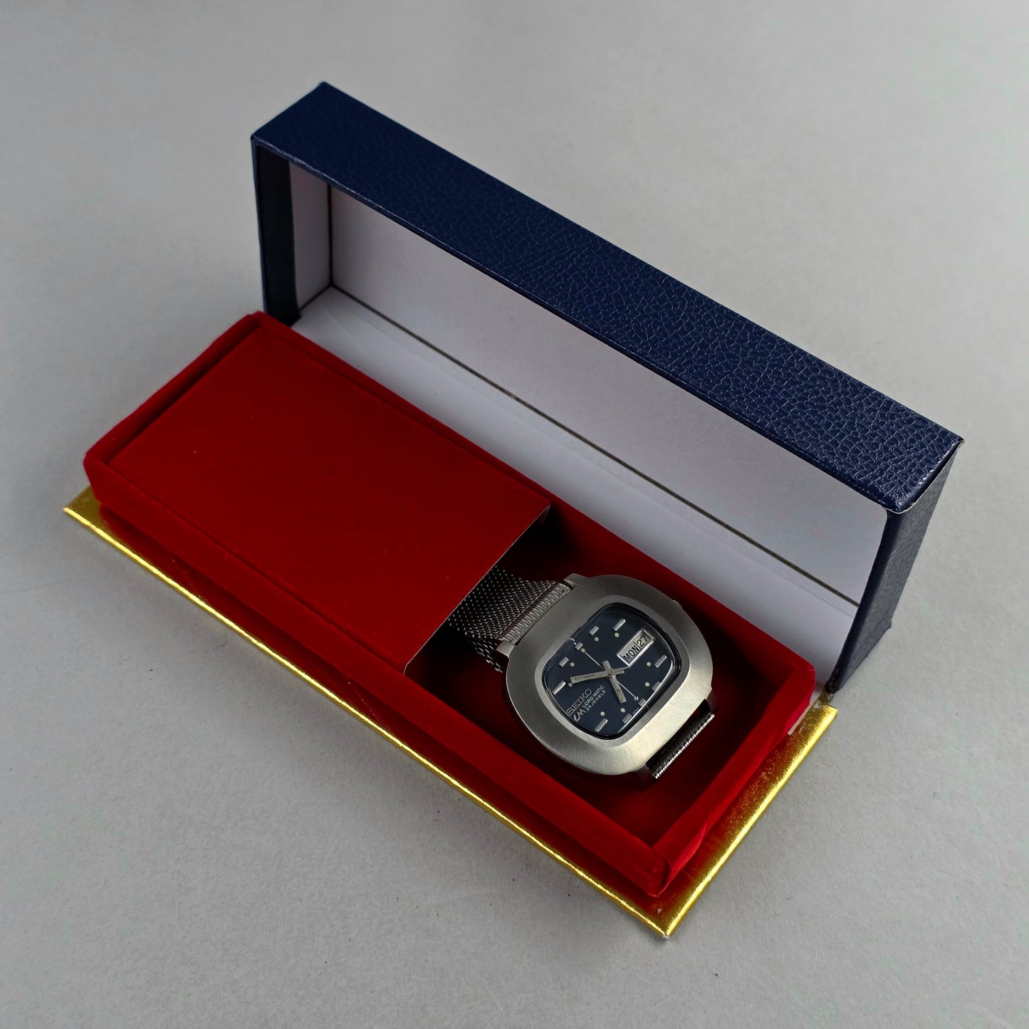 Seiko Lord Matic TV Case 5606-5010