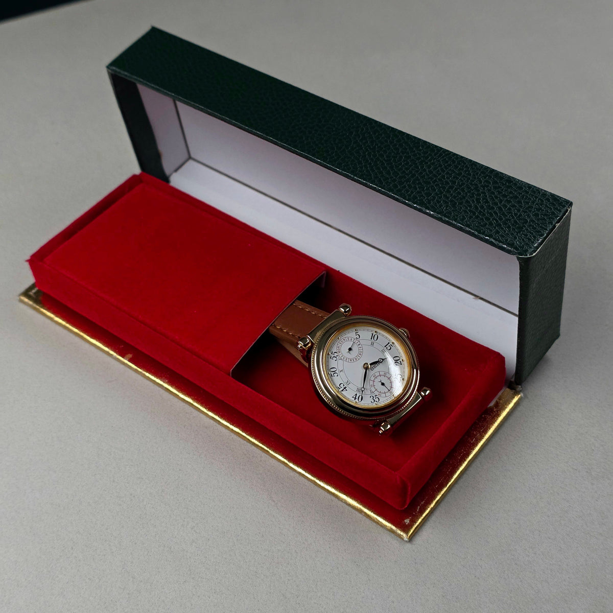 Seiko Nouveau SZKY990 Ref. 8E38-0010