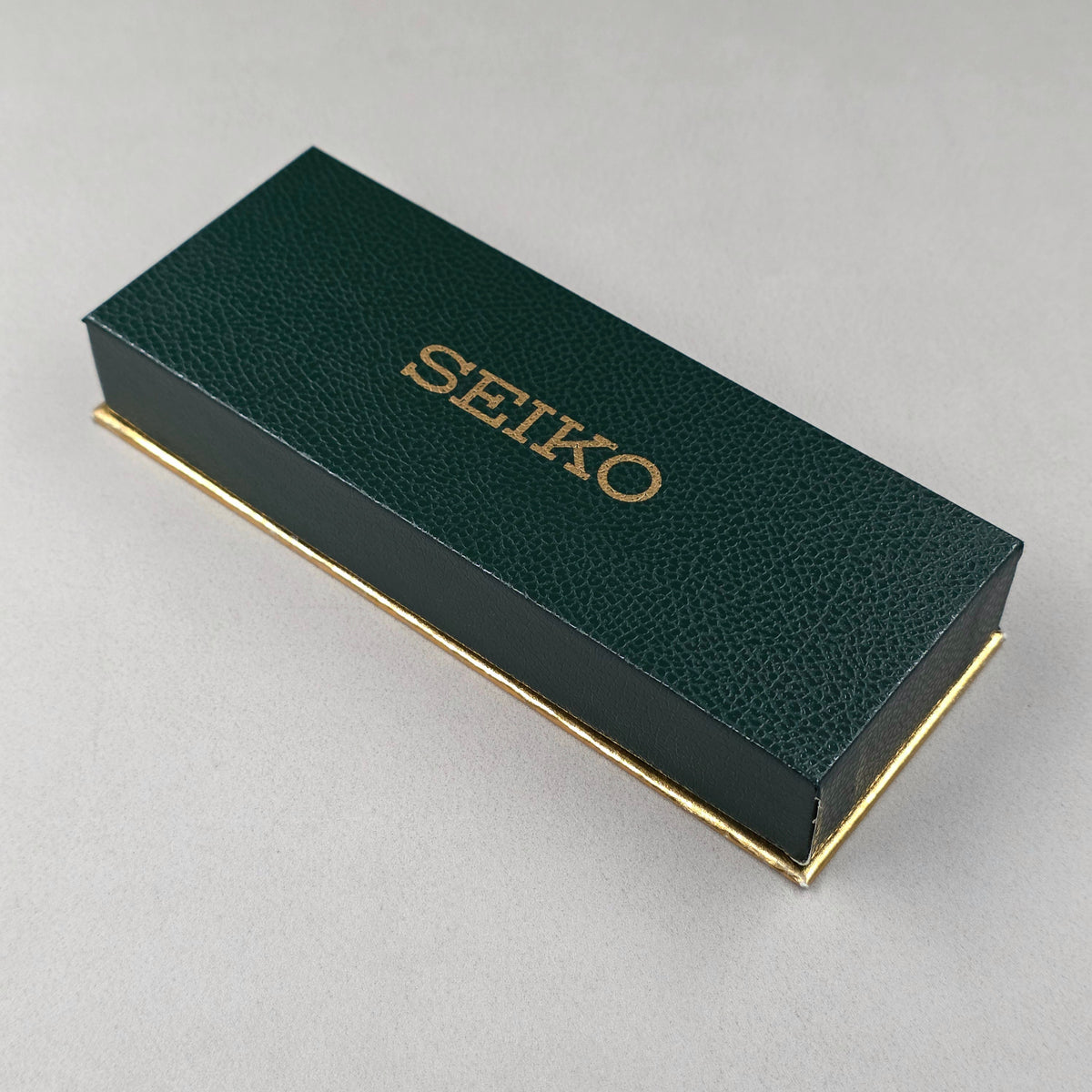 Seiko Nouveau SZKY990 Ref. 8E38-0010