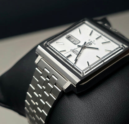 Seiko Quartz Type II Square Ref. 7546-5020