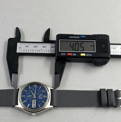 Seiko Quartz QZ 0823-7000