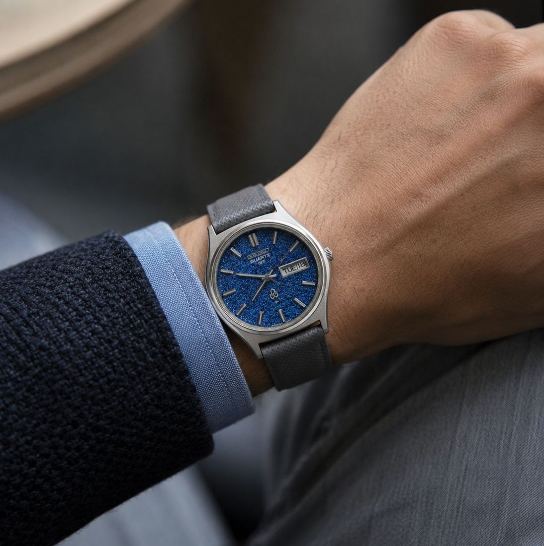 Seiko Quartz QZ 0823-7000