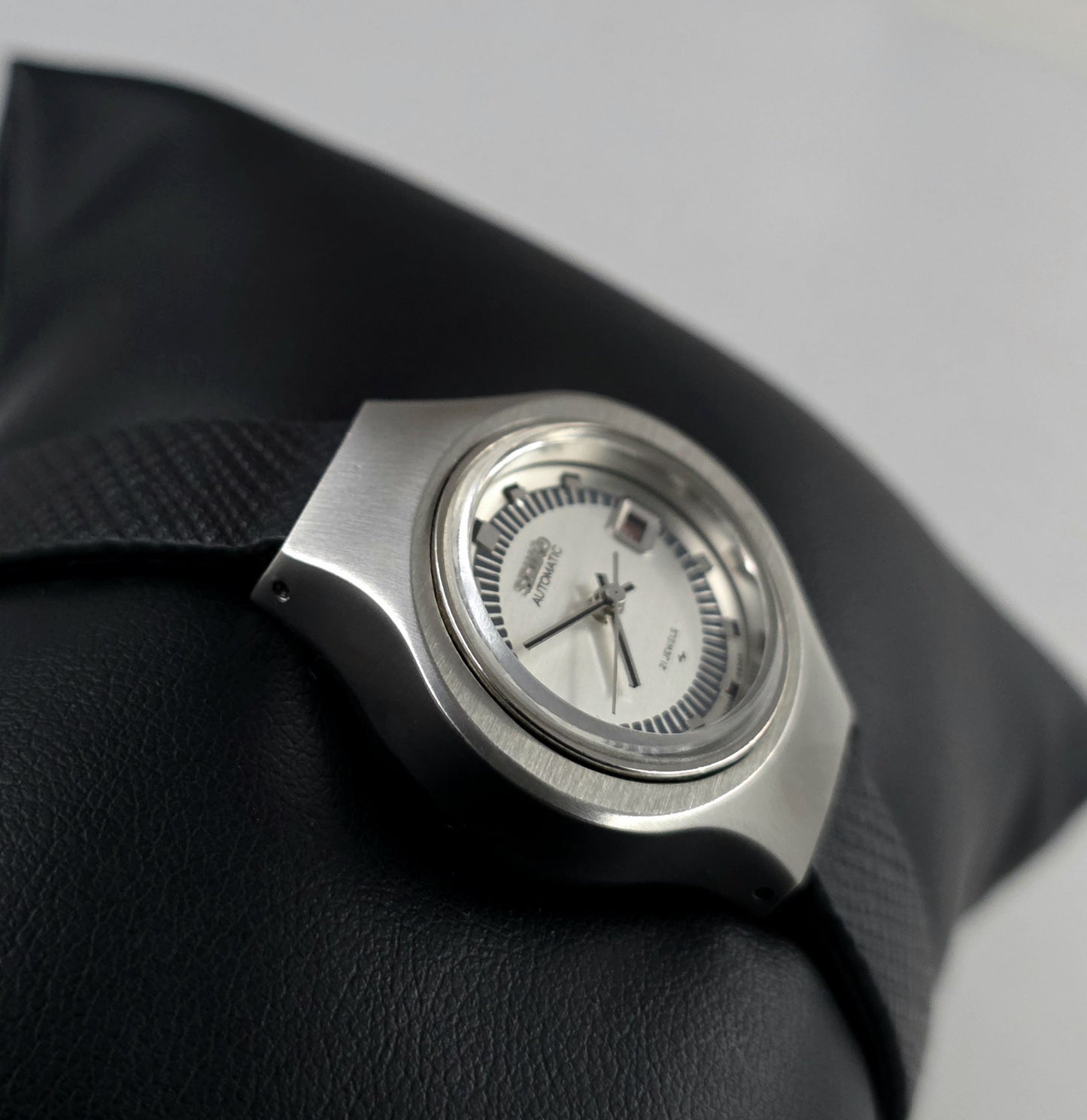 Seiko Lady Vintage 2205-7060