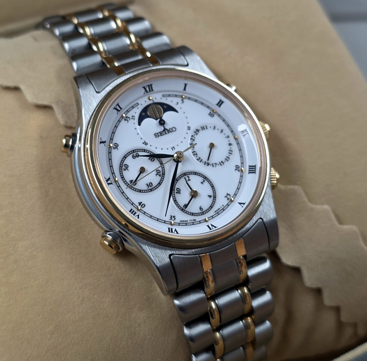 Seiko Sports Cruising SBBP004 Moon Phase