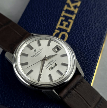 Seikomatic Weekdater 6206-8990