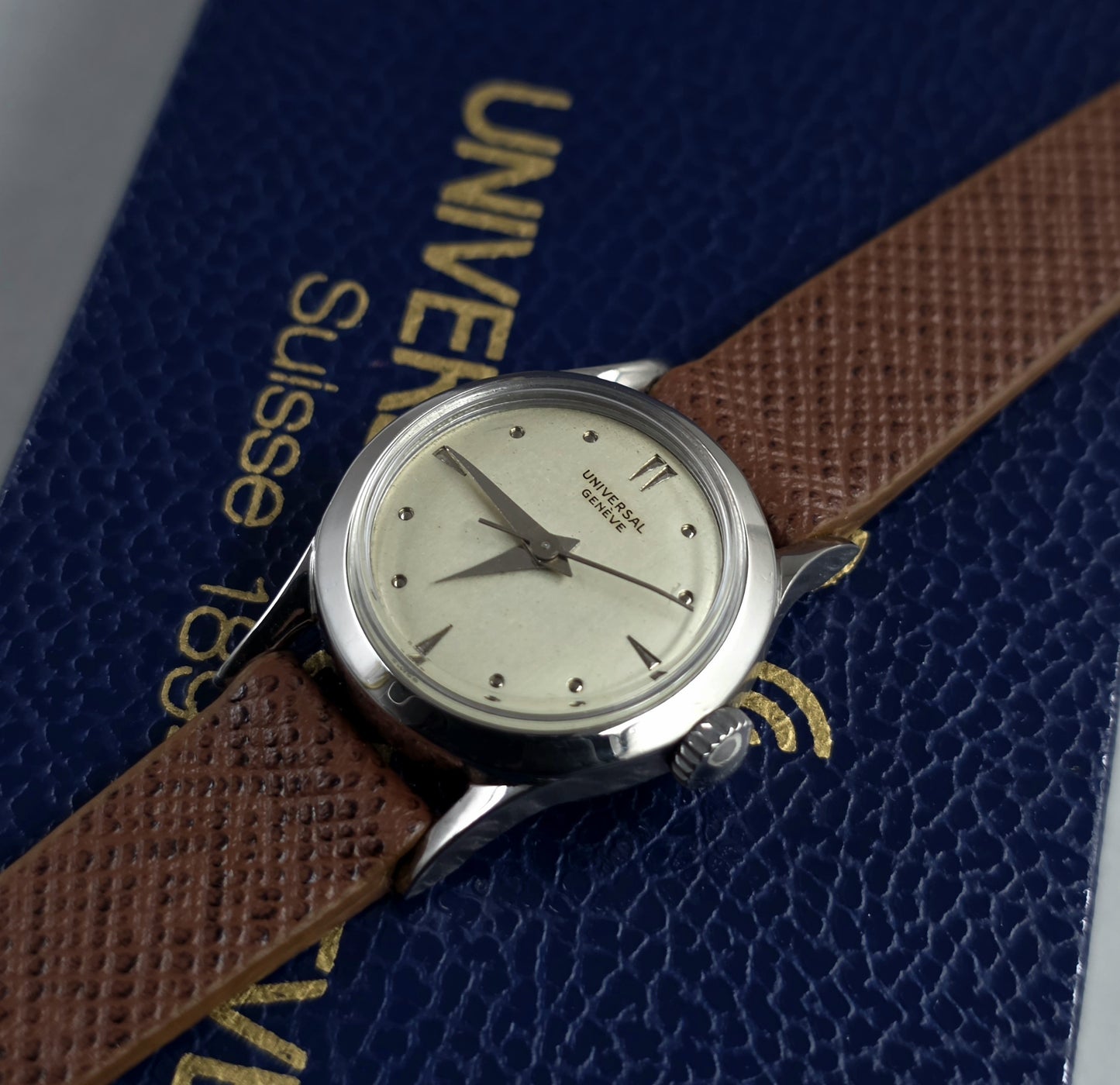 Universal Genève Lady Vintage 27508